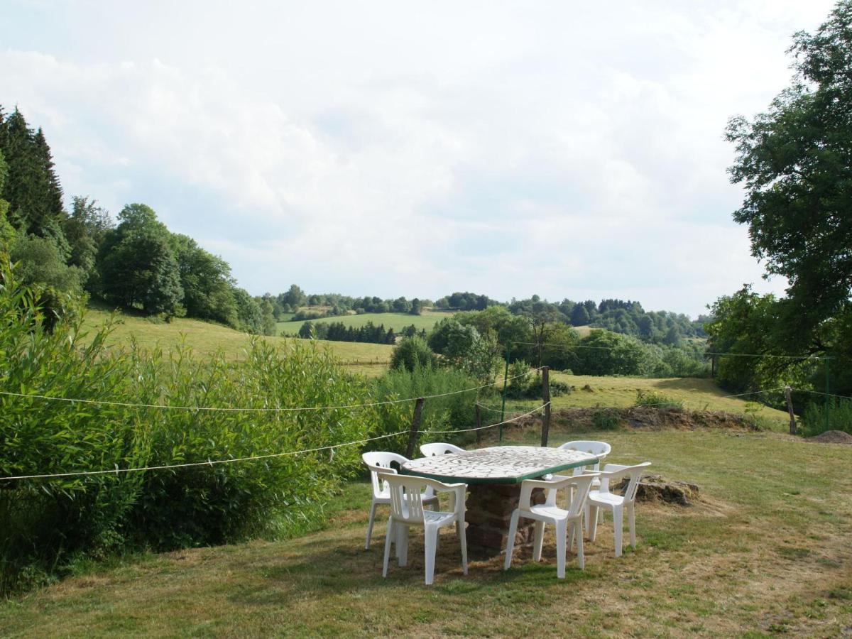 Spacious Holiday Home Near The Forest Esmoulieres Chambre photo